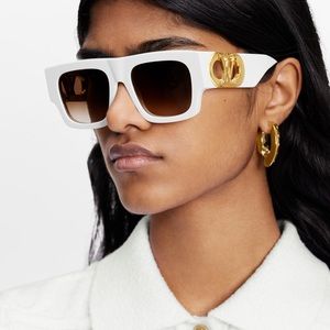 LV LINK SQUARE SUNGLASSES IN WHITE